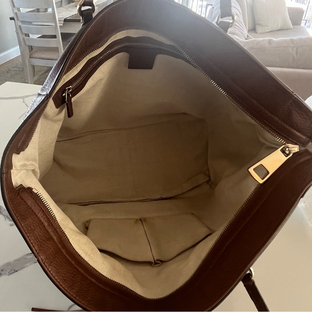 Gucci - Interlocking GG Bree Large Brown Pebbled Leather Tote Bag Shoulder Bag - Picture 10 of 17